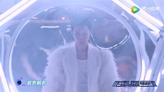 اجرای جدید و زیبای آهنگ Flying Apsaras از لی در فستیوال گالای CNSA Year End Ceremony