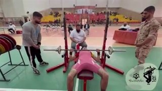 کلیپ مسابقه پرس سینه در المپیاد ورزشی محلات