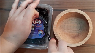 آلوچه جنگلی ظرفی ترش طعم