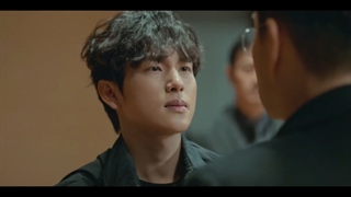 فصل 2 قسمت 8 سریال ردیاب + زیرنویس فارسی Tracer با بازی ایم شی وان