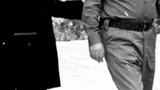 عشق یعنی یک خمینی سادگی