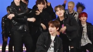 REALLY DANCE آهنگ JIKJIN از گروه TRESURe