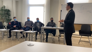 تاثیر زبان بدن