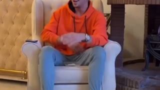 چقد لباشو میخواد دلم..؟