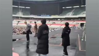 Story های امروز J-Hope