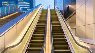 تاریخچه  جذاب اختراع  پله برقی