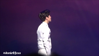 قسمتی از تئاتر موزیکال بکهیون به اسم In The Rain Musical