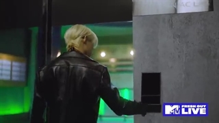 اجرای MANIAC استری کیدز در برنامه MTV Fresh Out