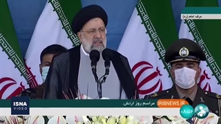 سخنرانی رئیس‌جمهور در مراسم رژه روز ارتش