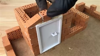 چگونه یک خونه مینیاتوری آجری بسازیم؟