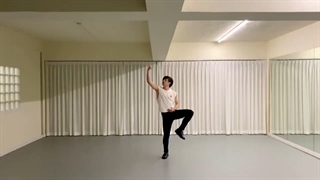 کاور دنس جدید آهنگ Peaches از کای توسط موزین عضو گروه BAE173