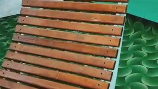 صندلی راک کنار استخر