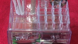 معرفی استند آرایشی 4 کشو