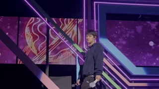 ویدیو پشت صحنه فن ایونت دهمین سالگرد دبیو اکسو ورژن بک استیج با زیرنویس فارسی پارت دوم 