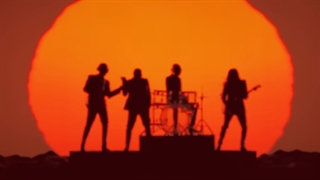 موزیک ویدیو Get Lucky از Pharrell Williams و Daft Punk