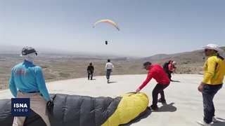 مسابقات کشوری پاراگلایدر در سایت درود