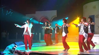 اجرای آهنگ Full of Happiness از گروه سوپرجونیور