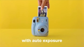 دوربین چاپ فوری instax mini 11