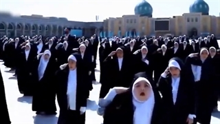 یاران دبستانی حضرت روح الله و سلام فرمانده حضرت بقیه الله