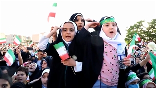 اجرای سرود سلام فرمانده در تبریز