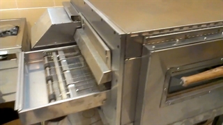 پخت 100 الی 400 پیتزا در ساعت با فر ریلی کویر