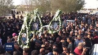 تشییع پیکر همسر و فرزندان فوزیه جلیلیان، از قربانیان متروپل