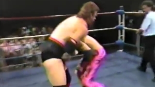 مسابقه قدیمی آندر تیکر در سال1988