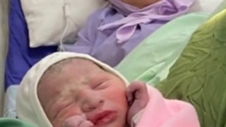 فیلم زایمان طبیعی