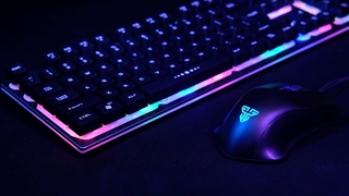 بررسی تخصصی ماوس و کیبورد گیمینگ فنتک مدل MAJOR KX302