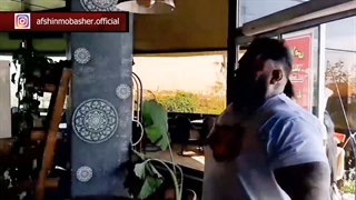بیگ تستر در رستوران چیلای