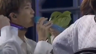 وقتی با اسم جین اواز میخونن