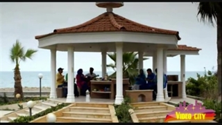 فیلم دریا کنار