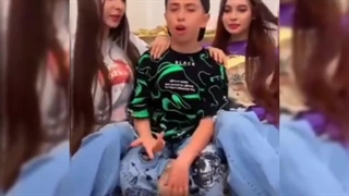 چهارده سالمه