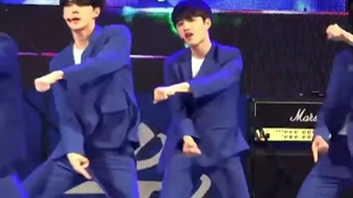 قسمتی از اجرای آهنگ exedus فوکوس روی دی او