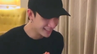 ریکت بنگ چان به پارت فیلیکس آهنگ no problemنایوننن (چه ذوقیییی می کنهههه لیدرموننن مهربونن)