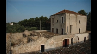 بازسازی ساختمان دو طبقه