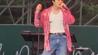 فنکم اجرای کاور جدید آهنگ Met You By Chance از جونگ دونگ ها توسط سوهو در Park Music Festival 2022