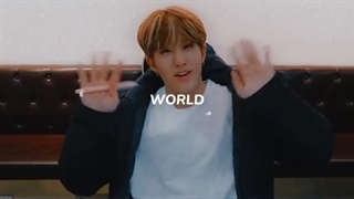 سلااااام من اومدم:)...چه خبر؟ منو یادتونه؟اگه یادتون رفته بیاین کپشن واینکه بیاین باهم آشنا بشیم:)