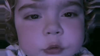 بنظرم مامانش نمیخوادش  منم برای خودم برش میدارم  اسمم براش انتخاب کردم