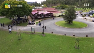 قسمت سوم besties in wonderland(دوستان صمیمی در سرزمین عجایب) با زیرنویس فارسی آنلاین با حضور سوهو از اکسو