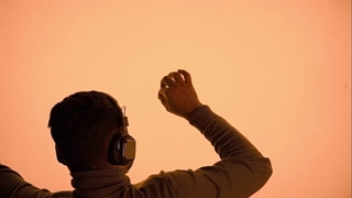 فرزند ایران | «نقاشی شنی پرتره‌ مفسر بزرگ شیعه و عالم برجسته، آیت الله سید محمد ضیاءآبادی»