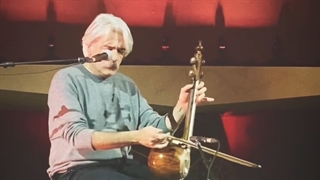 شاهکار جدید استاد کیهان کلهر در ابوعطا با سه تار کیا طبسیان تقدیمی به دکتر فرهاد میثمی با جملات و نغمات تار جلیل شهناز فقید