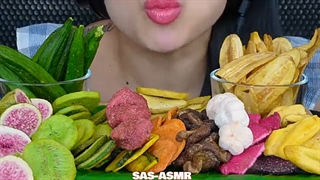 ASMR CRUNCHY HEALTHY FRUIT VEGGIE SNACK *CHIPS ผักผลไม้อบกรอบ (EATING SOUNDS) NO TALKING | SAS-ASMR