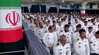 همخوانی سرود توسط کارکنان ناوگروه ۸۶ محضر رهبر معظم انقلاب ۱۴۰۲/۰۵/۱۵
