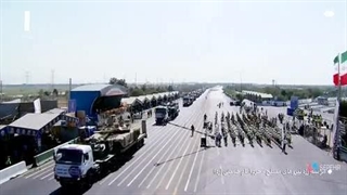 نمایش تانک های پیشرفته قلاویزان و ... در رژه هفته دفاع مقدس 1402